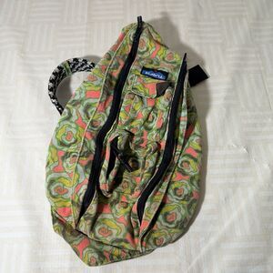 Kavu Women's Rope Sling Bag - Green Pink Floral Flower Roses Print EUC